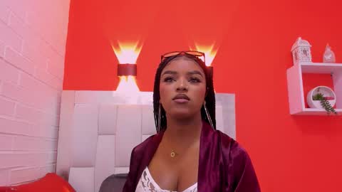 Melanie online show from February 11, 2026, 8:36 pm