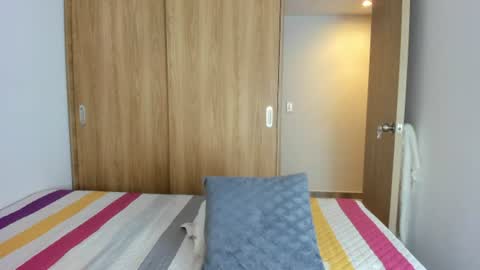 Snapshot of malucam_06 chatting on June 22, 2026, 11:57 pm instagram nueela online show from June 22, 2026, 11:57 pm