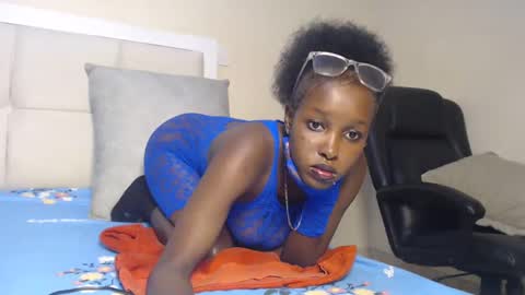 Snapshot of mamaapussy chatting on February 11, 2025, 3:40 pm mamaa online show from February 11, 2025, 3:40 pm