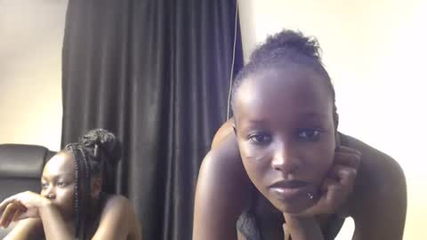 Snapshot of mamaapussy chatting on February 20, 2025, 9:42 pm mamaa online show from February 20, 2025, 9:42 pm