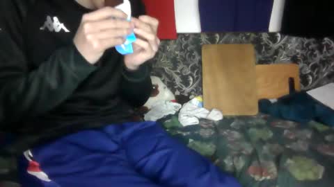 Snapshot of mamamia1789 chatting on December 6, 2024, 10:05 am mamamia1789 online show from December 6, 2024, 10:05 am