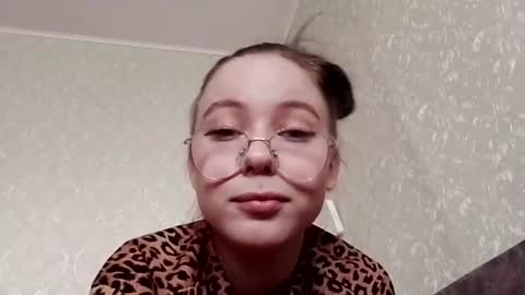 Snapshot of mammiepentico chatting on August 1, 2026, 10:14 am Mia online show from August 1, 2026, 10:14 am