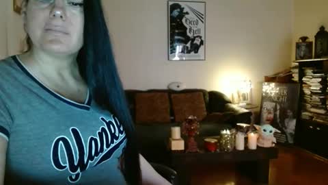 mandaloriangirlsfight online show from February 14, 2026, 6:37 pm