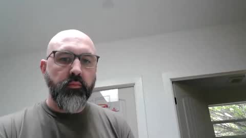 Snapshot of mandime017 chatting on April 21, 2026, 8:23 pm mandime017 online show from April 21, 2026, 8:23 pm
