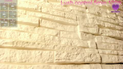 Snapshot of mandyminx66 chatting on January 31, 2025, 11:24 pm Mandy Val online show from January 31, 2025, 11:24 pm