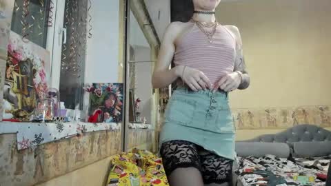 Mandy online show from March 8, 2026, 4:22 pm