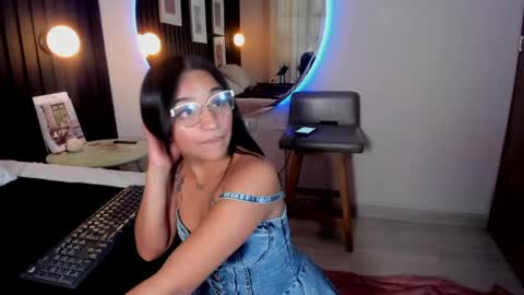 Snapshot of manelyk_evanss chatting on May 27, 2026, 6:16 pm manelyk_evanss online show from May 27, 2026, 6:16 pm