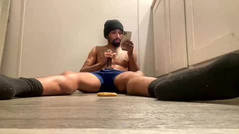 Snapshot of mani4sexy chatting on December 19, 2024, 4:46 pm Mani4sexy online show from December 19, 2024, 4:46 pm