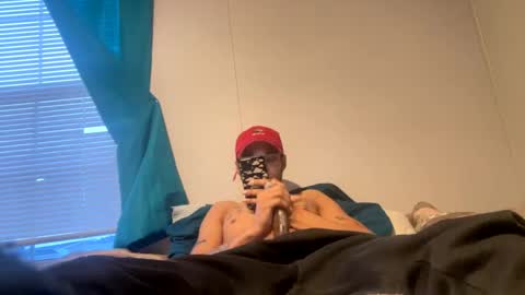 Snapshot of mani4sexy chatting on February 27, 2025, 12:45 pm Mani4sexy online show from February 27, 2025, 12:45 pm
