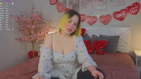 manic_pixie_ online show from February 13, 2025, 11:17 am