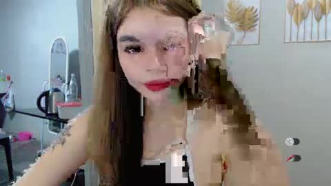 Snapshot of manilynforyou chatting on September 17, 2025, 12:01 am manilynforyou online show from September 17, 2025, 12:01 am