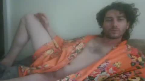 maninhoes online show from December 22, 2025, 5:37 am