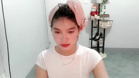 maniniyot69 online show from February 19, 2026, 2:57 pm