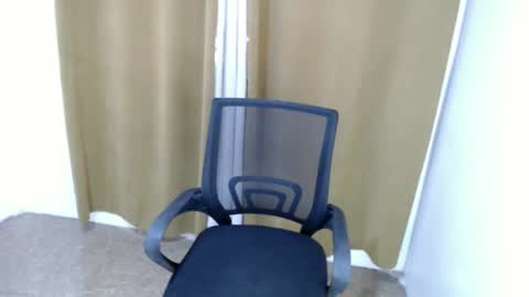 Snapshot of manliguezaris33 chatting on May 13, 2026, 3:04 am manliguezaris33 online show from May 13, 2026, 3:04 am