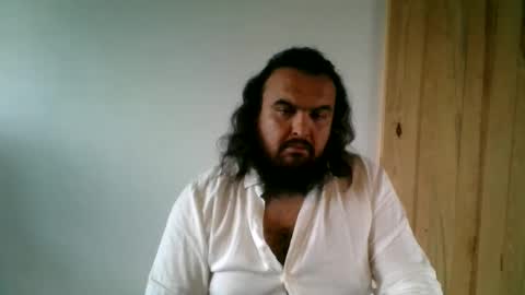 mannhirych online show from September 29, 2025, 8:57 pm