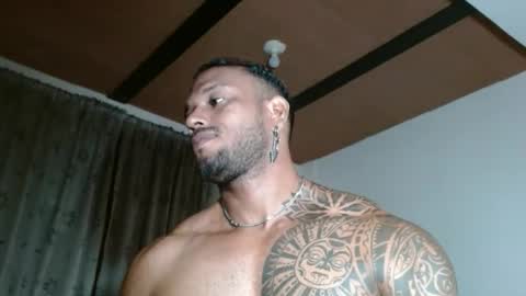 Snapshot of manolofitt chatting on March 7, 2026, 2:25 pm Manolo online show from March 7, 2026, 2:25 pm