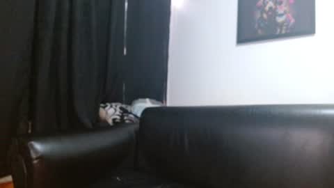 Snapshot of manolofitt chatting on July 4, 2026, 5:52 pm Manolo online show from July 4, 2026, 5:52 pm