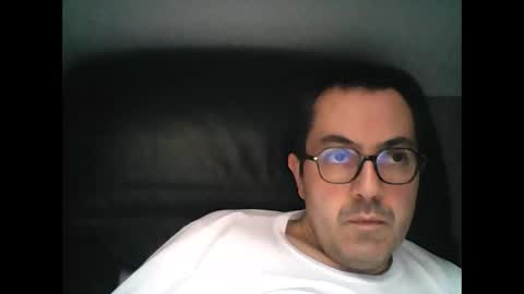 manu5933 online show from January 28, 2025, 3:35 pm