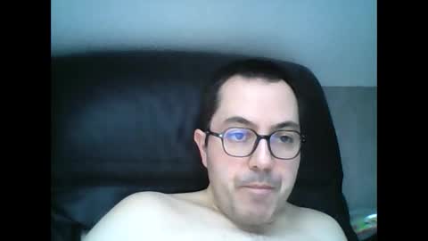 manu5933 online show from March 1, 2025, 1:29 pm