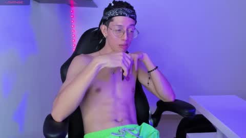 Manuel online show from March 10, 2025, 1:34 am