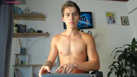 Snapshot of manucute_23_ chatting on November 18, 2025, 3:16 pm manucute 23 online show from November 18, 2025, 3:16 pm