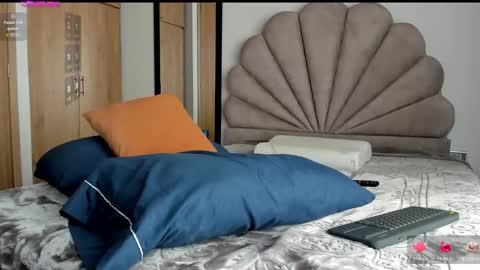 Snapshot of manucute_23_ chatting on February 24, 2026, 4:27 pm manucute 23 online show from February 24, 2026, 4:27 pm