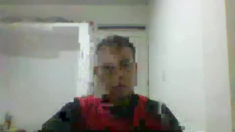 Snapshot of manuel9810 chatting on December 3, 2024, 2:47 am manuel9810 online show from December 3, 2024, 2:47 am