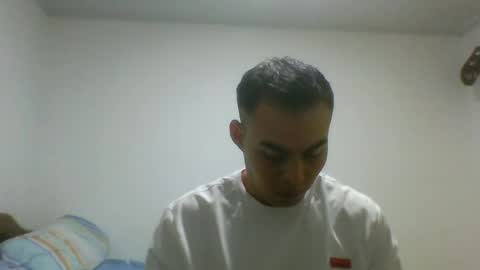 Snapshot of manuel9810 chatting on December 26, 2024, 3:16 am manuel9810 online show from December 26, 2024, 3:16 am