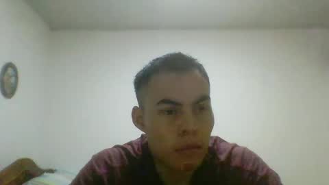 Snapshot of manuel9810 chatting on December 30, 2024, 3:03 am manuel9810 online show from December 30, 2024, 3:03 am