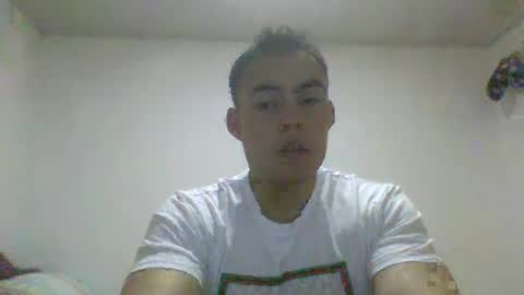 Snapshot of manuel9810 chatting on January 1, 2025, 1:58 am manuel9810 online show from January 1, 2025, 1:58 am