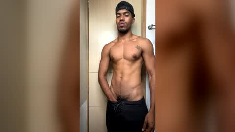 Snapshot of manuel__brown chatting on June 16, 2026, 1:03 pm Manuel online show from June 16, 2026, 1:03 pm