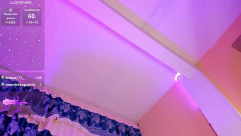 Snapshot of manuelaevans_ chatting on April 30, 2026, 1:01 am Manuela online show from April 30, 2026, 1:01 am