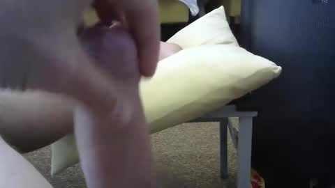 manumanu8585 online show from April 12, 2026, 2:00 pm