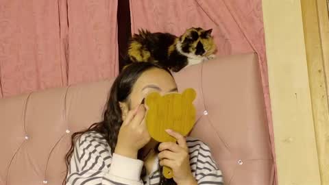 Snapshot of manumeow_ chatting on July 23, 2026, 12:13 am Manu online show from July 23, 2026, 12:13 am