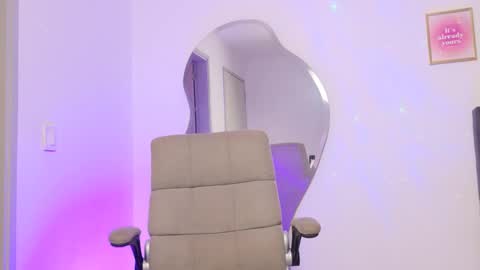     online show from March 6, 2025, 2:09 am