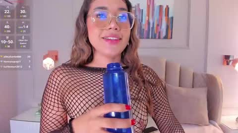 Snapshot of mara_brooks chatting on January 19, 2025, 7:47 pm Mara online show from January 19, 2025, 7:47 pm