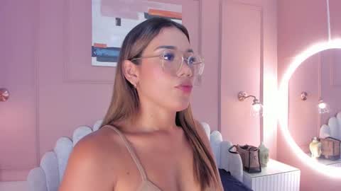 Snapshot of mara_brooks chatting on March 4, 2025, 7:11 pm Mara online show from March 4, 2025, 7:11 pm