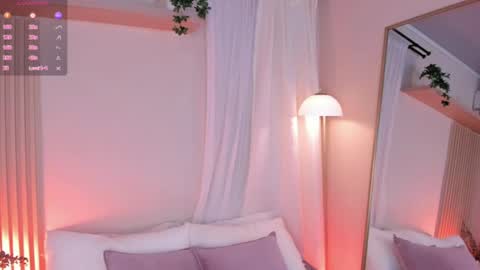 Snapshot of mara_brooks chatting on July 9, 2026, 9:19 pm Mara online show from July 9, 2026, 9:19 pm