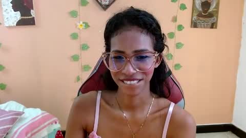 Snapshot of mara_summer chatting on April 5, 2026, 1:52 pm Mara 3 online show from April 5, 2026, 1:52 pm