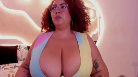 Snapshot of maraasweet chatting on June 23, 2026, 1:36 am Mrs. Sweet online show from June 23, 2026, 1:36 am