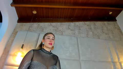 Snapshot of maratorres1 chatting on December 28, 2024, 1:50 am Mara Torres online show from December 28, 2024, 1:50 am
