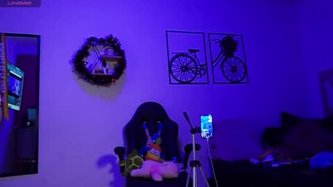 MARCE AND ..... online show from October 21, 2025, 11:49 pm