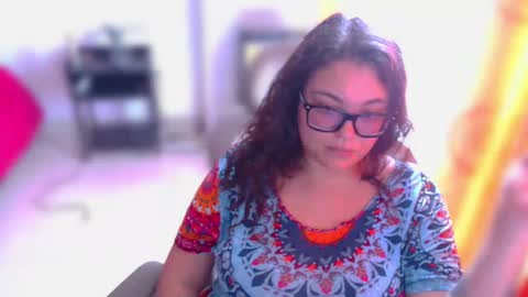 marcela2101s online show from September 23, 2025, 8:45 pm