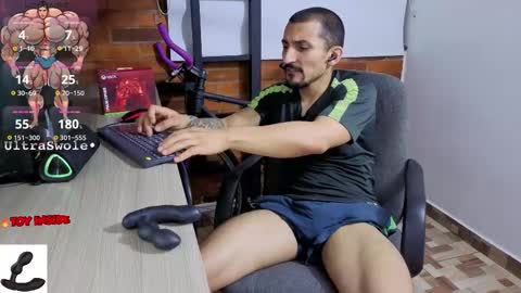 Marck  Independent model  online show from March 12, 2026, 1:01 am