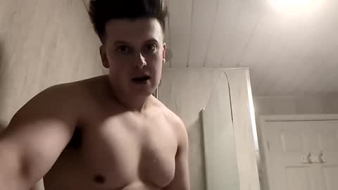 Snapshot of marcobigboy chatting on February 23, 2026, 8:39 pm marcobigboy online show from February 23, 2026, 8:39 pm