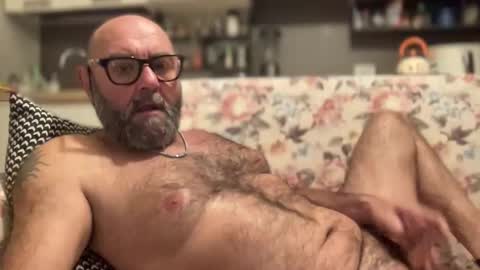 marcomundodj online show from May 5, 2026, 7:33 pm
