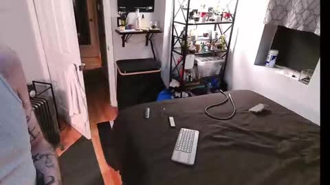 Snapshot of marctheslut chatting on November 16, 2025, 10:04 pm marctheslut online show from November 16, 2025, 10:04 pm