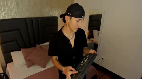 Snapshot of marcus_cartter chatting on March 7, 2026, 1:19 pm marcus_cartter online show from March 7, 2026, 1:19 pm