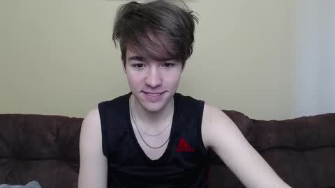 Snapshot of marcus_cuteboy chatting on February 21, 2025, 9:34 am Marcus online show from February 21, 2025, 9:34 am