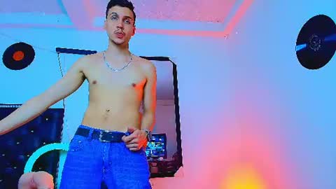 Marcus hanks1 online show from July 18, 2026, 1:43 am